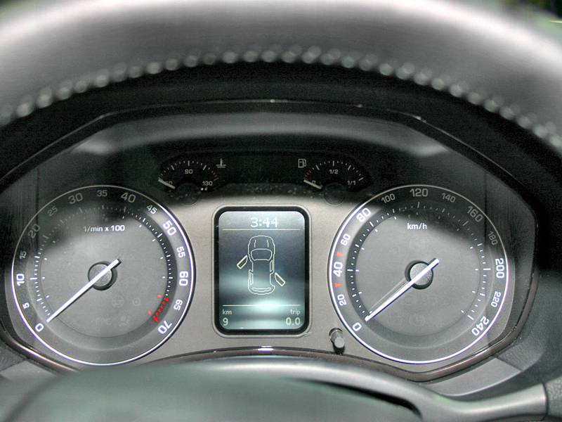 Skoda_oct_zen06